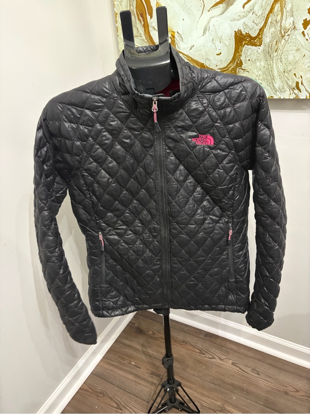 The North Face ThermoBall Quilted Puffer Jacket Women's Medium Black Pink